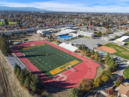 Leigh High School