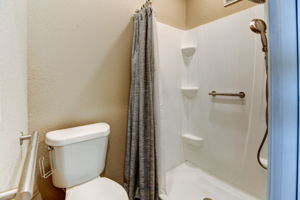  Photo 30