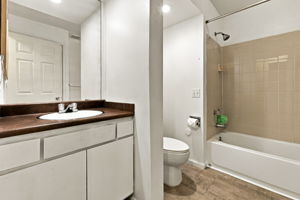 Photo 45