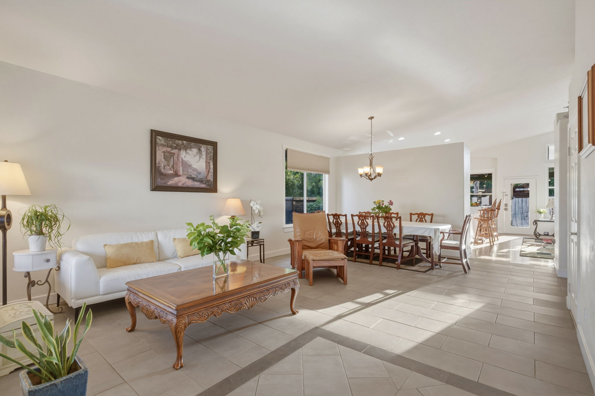 23993 Via Madrid, Murrieta Living Room