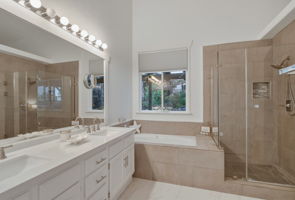 23993 Via Madrid, Murrieta Primary Bathroom