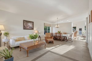 23993 Via Madrid, Murrieta Living Room