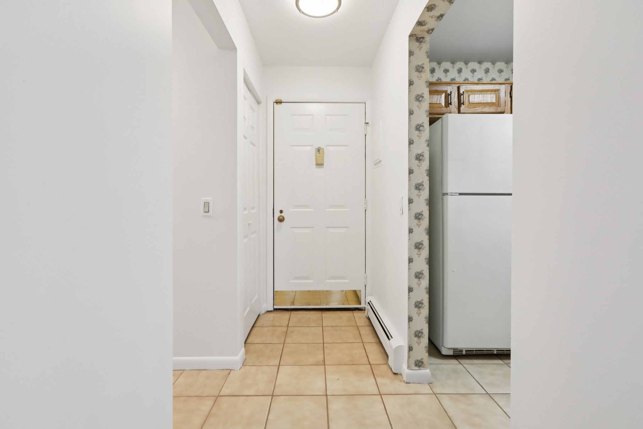 Carhart Ave 210-S1603-019.jpg