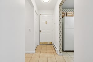 Carhart Ave 210-S1603-019.jpg