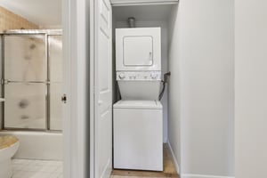 Carhart Ave 210-S1603-020.jpg