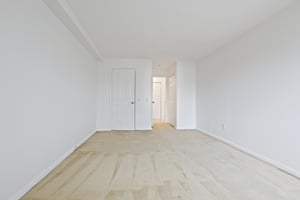 Carhart Ave 210-S1603-024.jpg