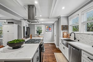 Fellsview Ave-S0105-016.jpg
