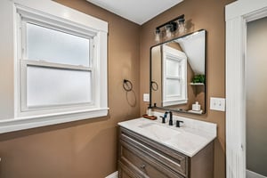 Fellsview Ave-S0105-019.jpg