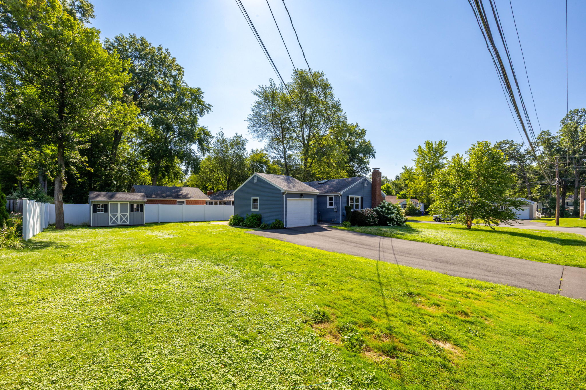  Photo 36
