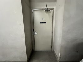  Photo 44