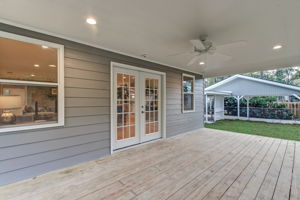 Covered Back Deck - Numerous Get-Togethers & Barbecues To Be Had!