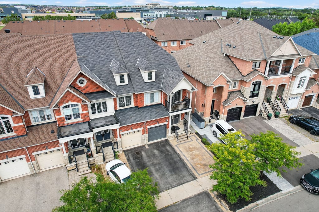 24 Littleriver Ct