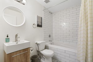  Photo 49