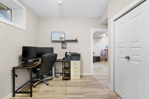  Photo 47