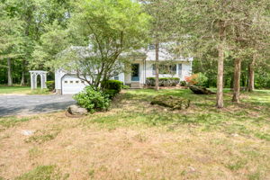  Photo 0