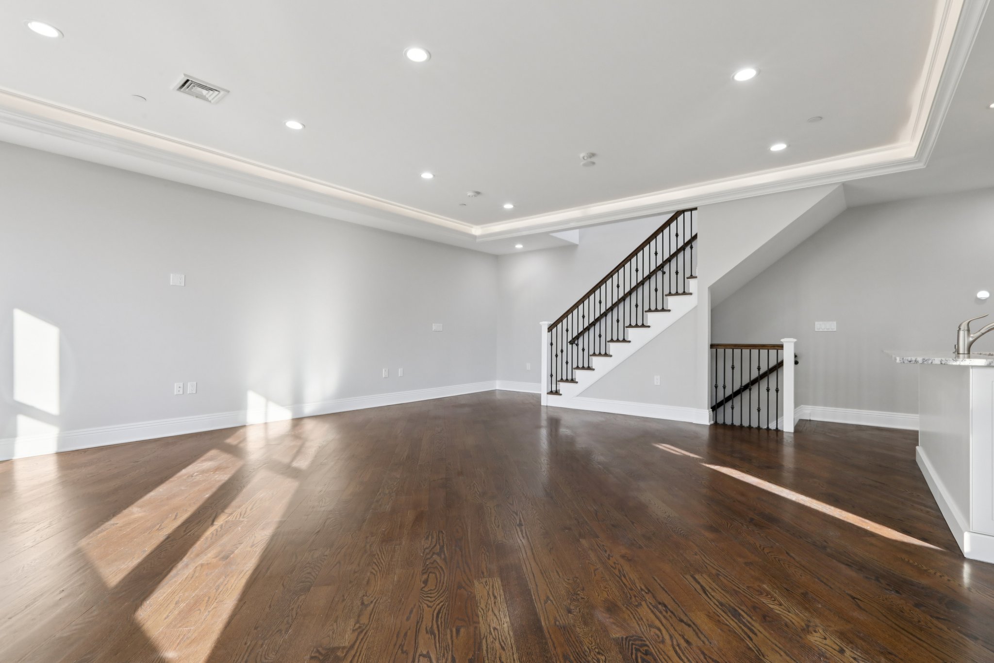 Marquis Ct-S2512-007.jpg