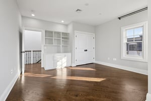 Marquis Ct-S2512-029.jpg