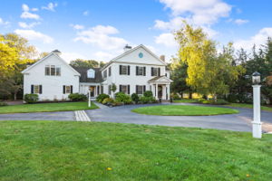  24 Maryknoll Dr, Hingham, MA 02043, US Photo 1