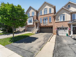 24 Mintwood Rd, Vaughan ON
