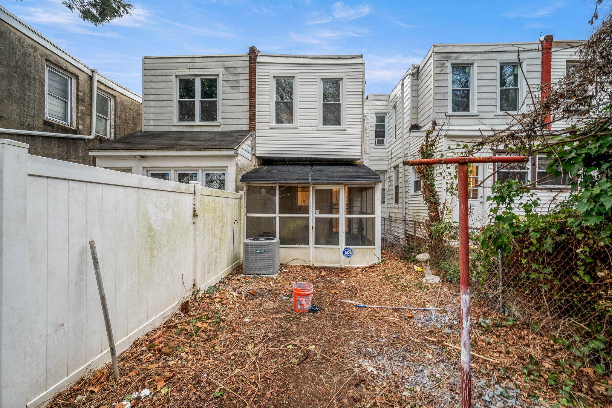 24 N MacDade Blvd-7