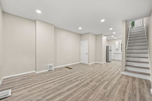 24 N MacDade Blvd-12