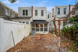24 N MacDade Blvd-7