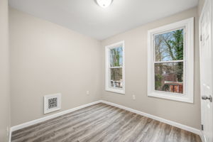 24 N MacDade Blvd-20