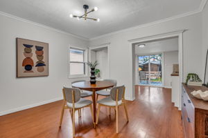 14-dining room4