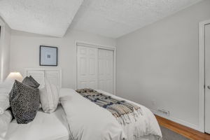 21-primary bedroom2
