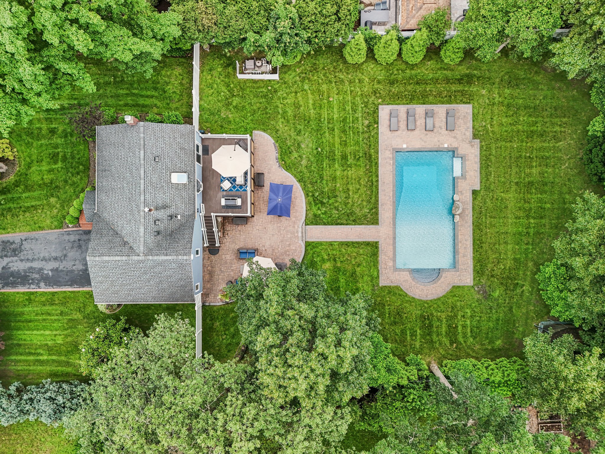 Richlee Dr-1806-045.jpg