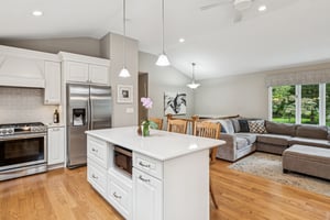 Richlee Dr-1806-010.jpg