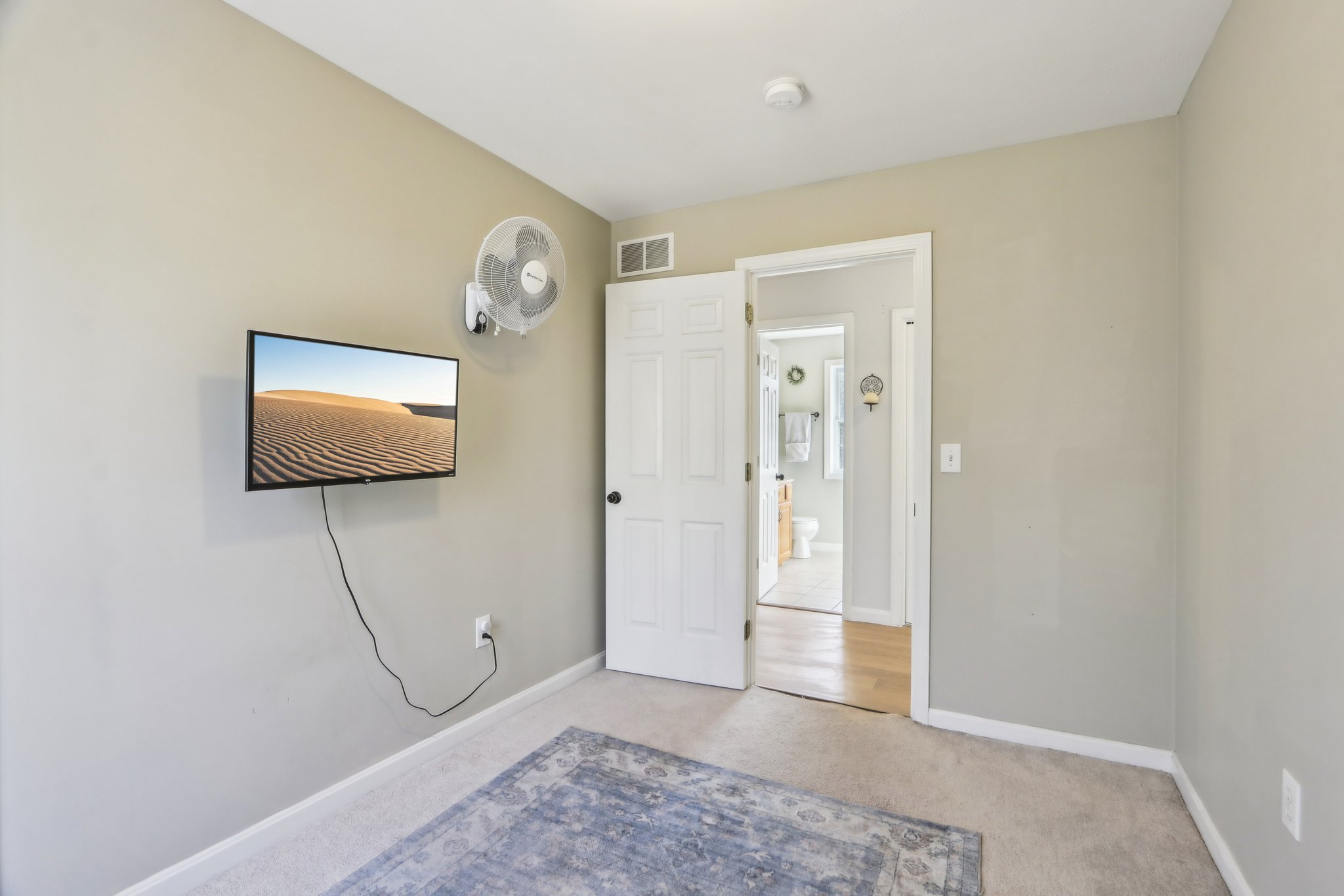 Salisbury Road-025.jpg