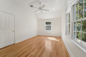 Scott Ct-S1010-047.jpg