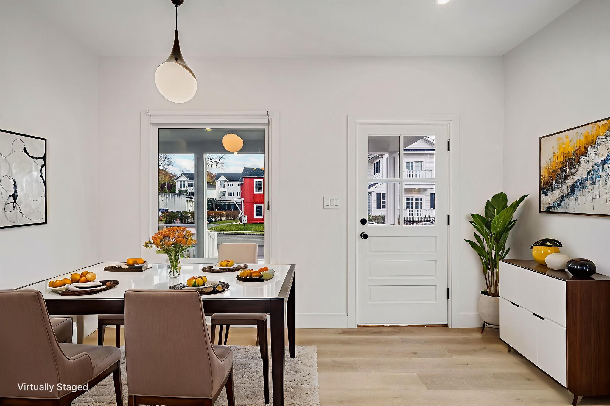 17-print-18000 Final 0015 virtually staged.jpeg