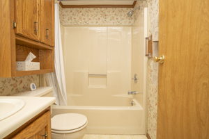  Photo 12