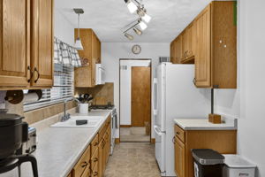  Photo 23