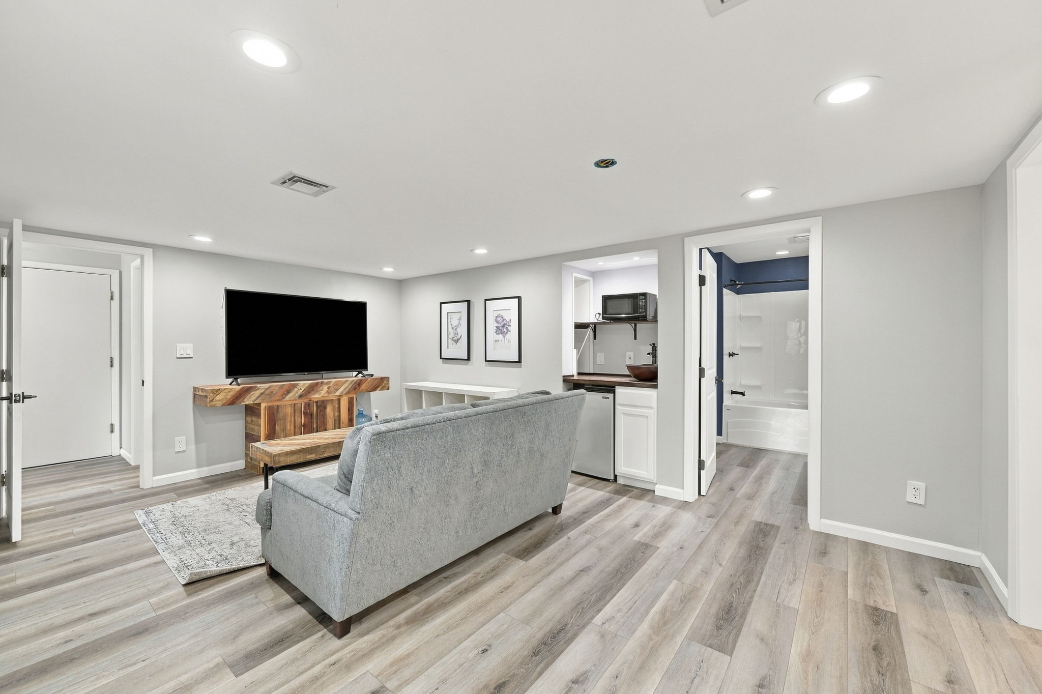 Secondary Living Room