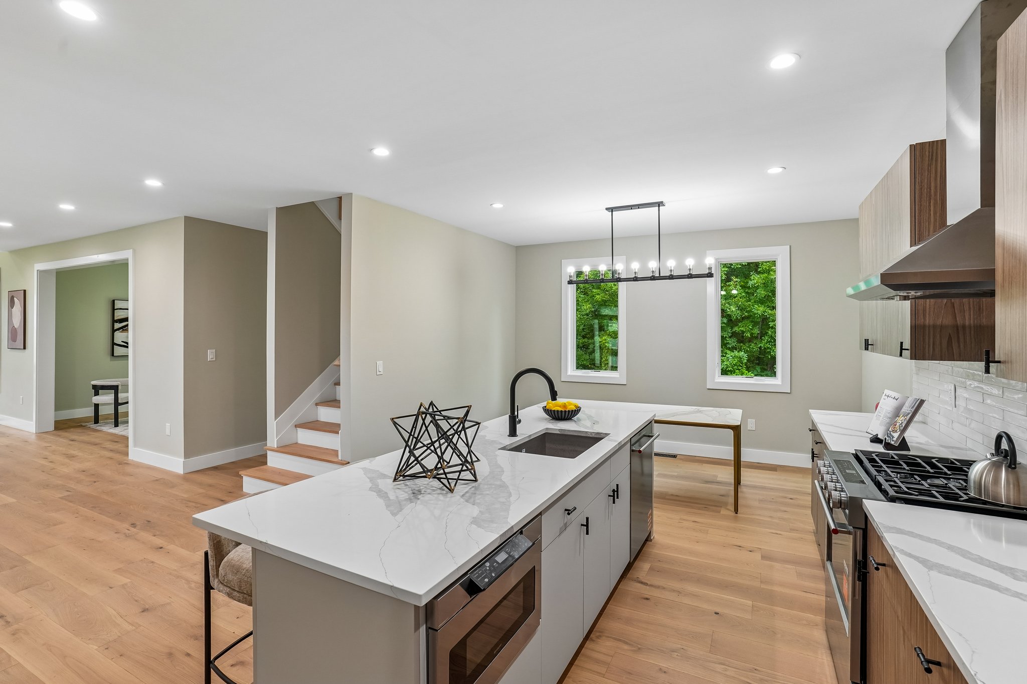 Wildwood Dr-S0109-014.jpg