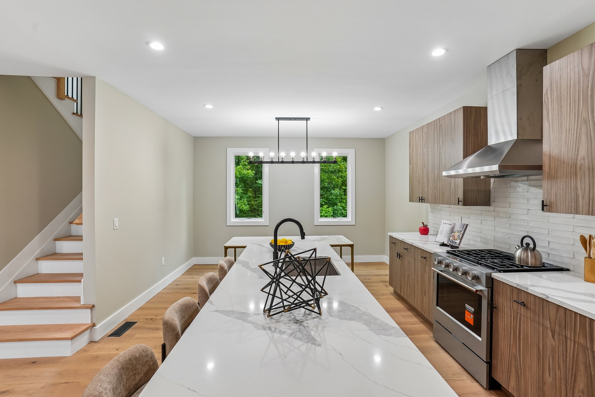 Wildwood Dr-S0109-015.jpg