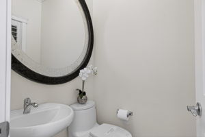 Photo 39