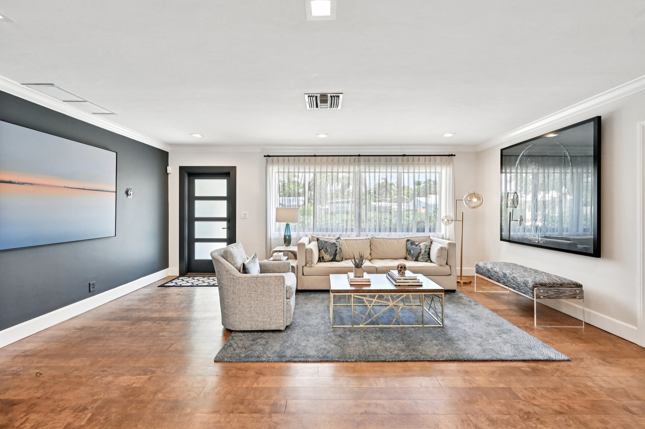 30th St-L3004-005.jpg