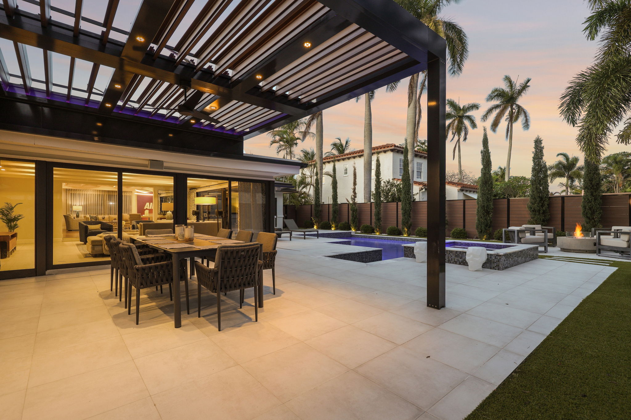 30th St-L3004-007