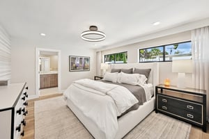30th St-L3004-016.jpg