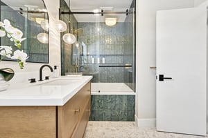 30th St-L3004-025.jpg