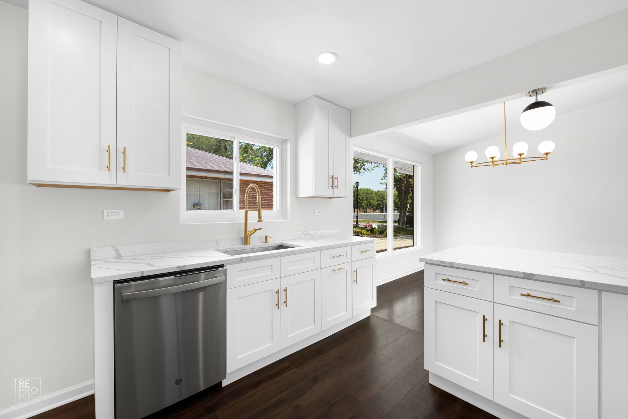 240 Barron St, Bensenville, IL 60106_012