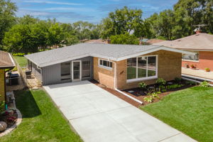 240 Barron St, Bensenville, IL 60106_002