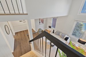  Photo 31