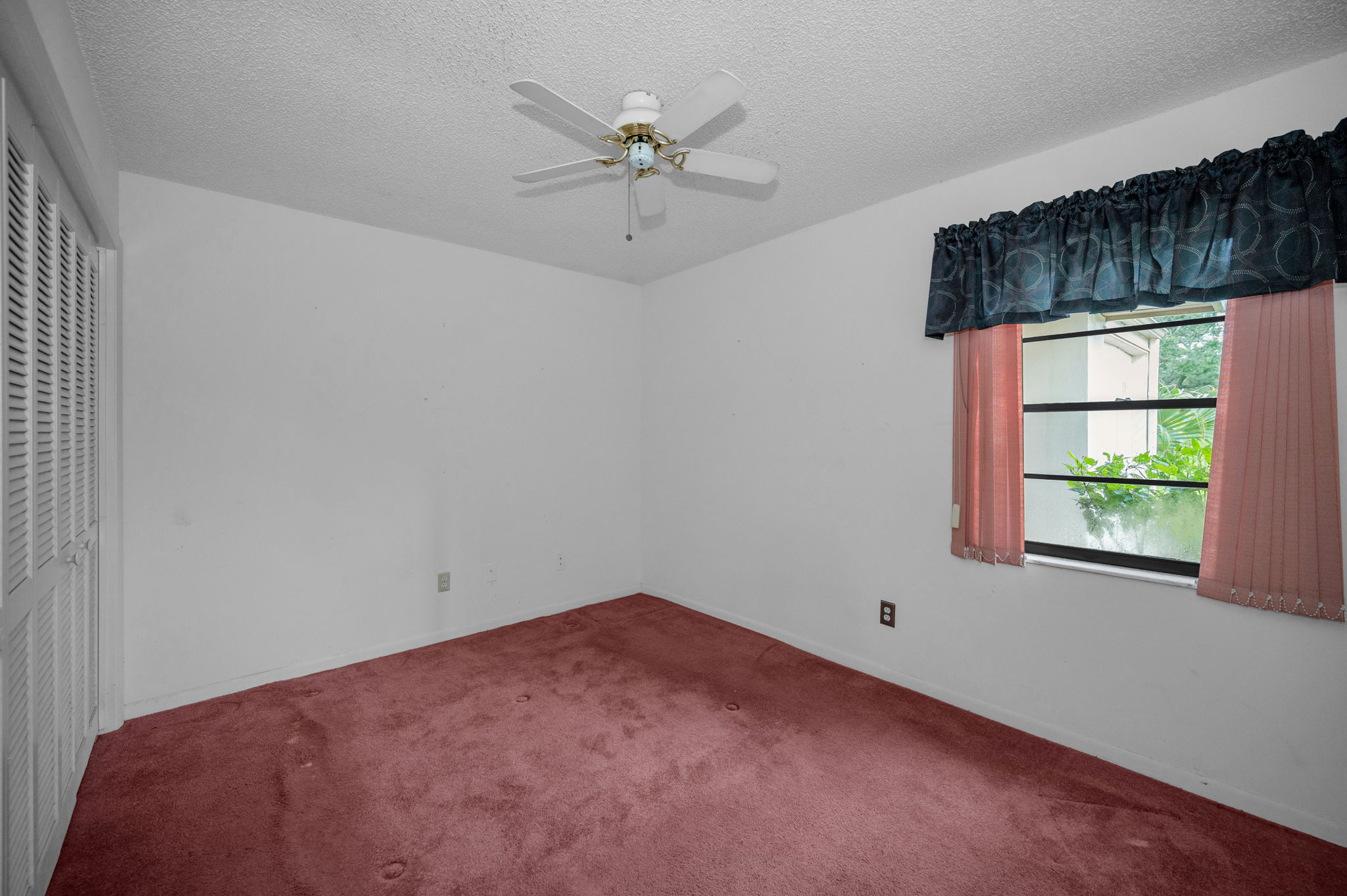 Bedroom2a