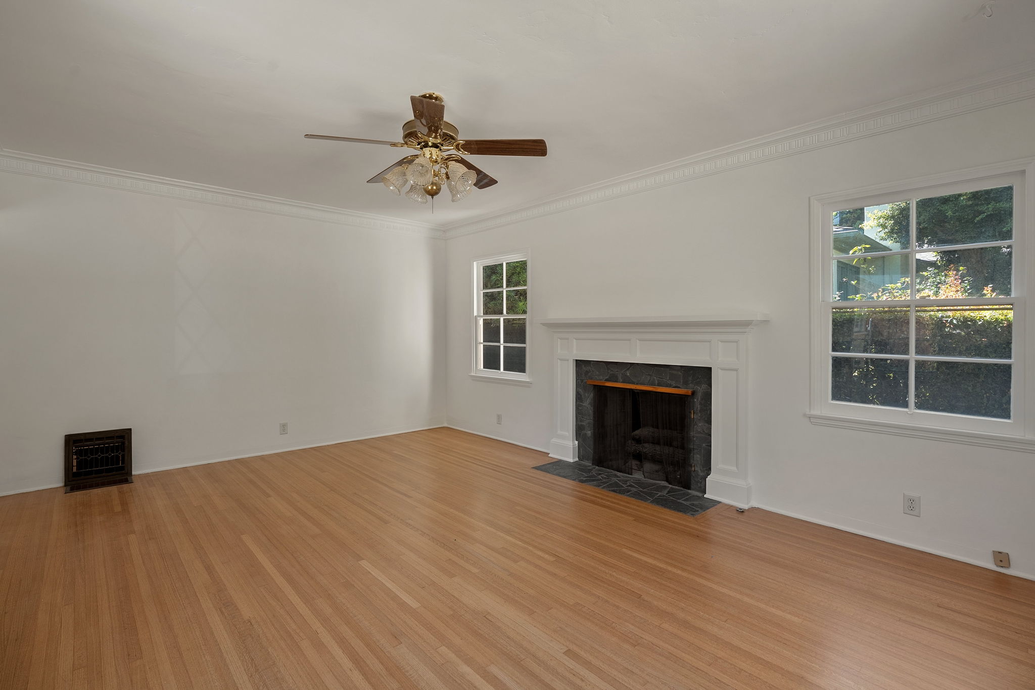 240 Euclid Street-10