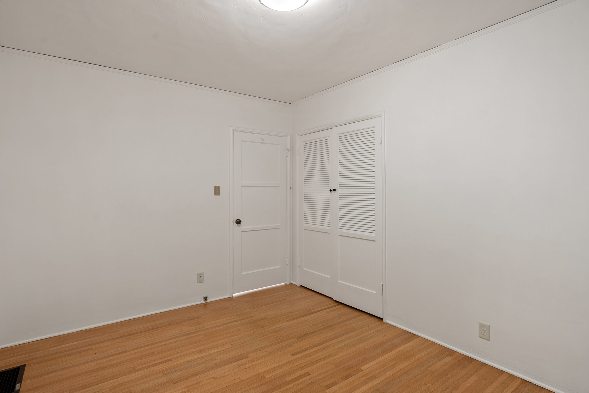 240 Euclid Street-23